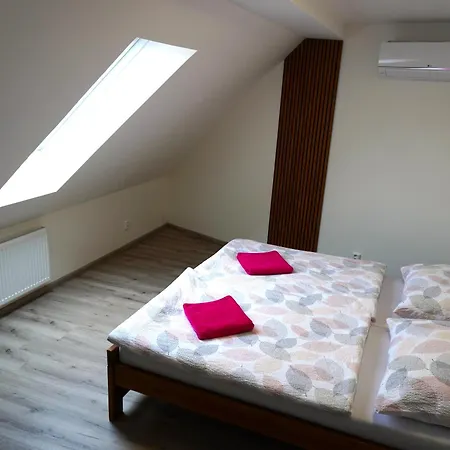 S Chutí Vína Apartmán Nosislav